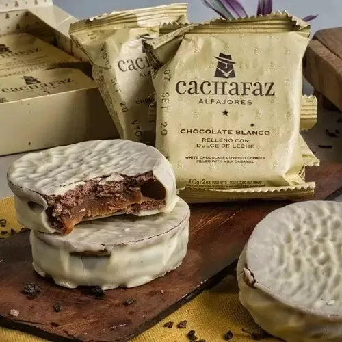 Cachafaz Alfajor Chocolate Branco E Doce De Leite Caixa C/6.